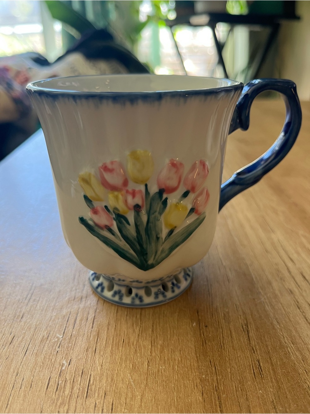 Vintage Delftware Royal Twickel Tulip Hand Painted Tea Cup Mug No Chips